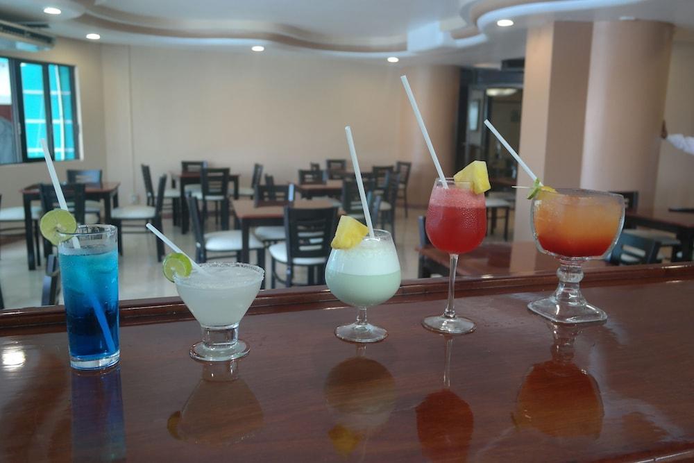 Hotel Playa Marina Mazatlán Zewnętrze zdjęcie