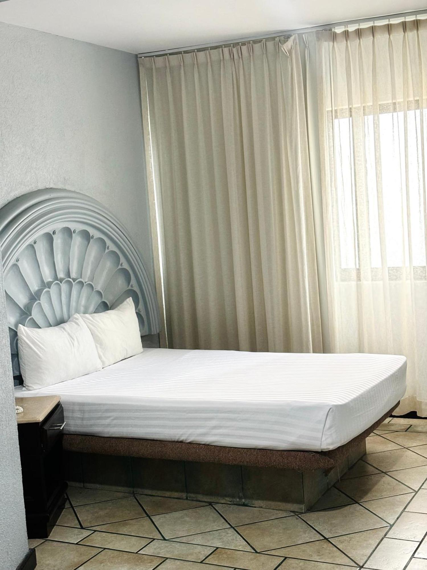 Hotel Playa Marina Mazatlán Zewnętrze zdjęcie